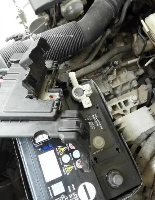 给朗逸电瓶来个大保健 - - myt126汽车改装网