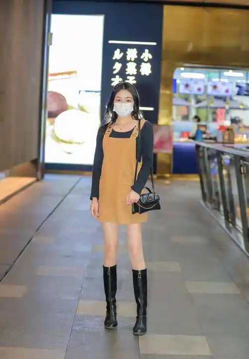 高筒靴 丝袜,如何搭配保暖又不显俗气-幽兰花香