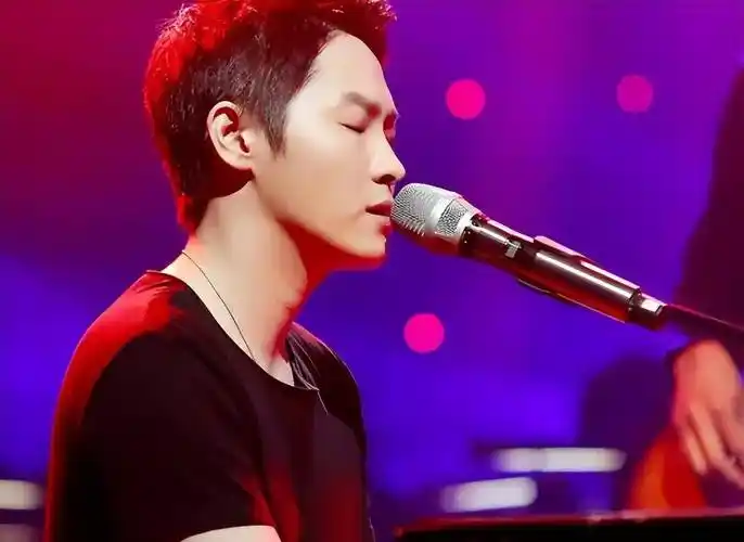 中国好声音第一季总冠军梁博如今已成优秀音乐人