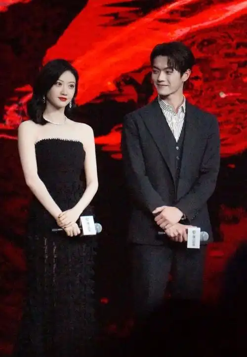 许凯合作过的女明星##许凯今天好忙