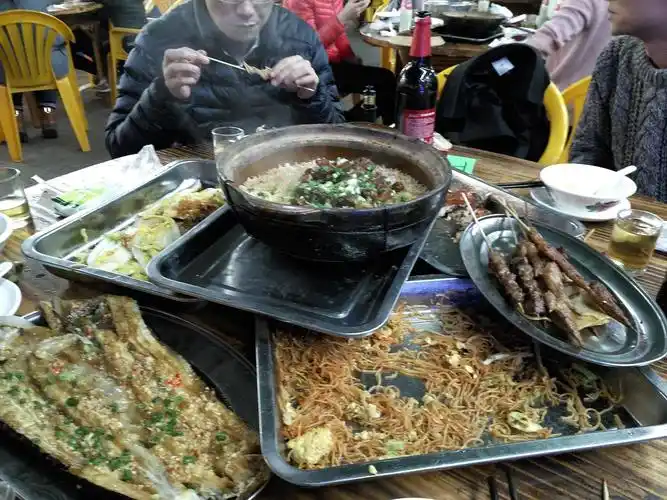 突然很想吃客村立交大排档