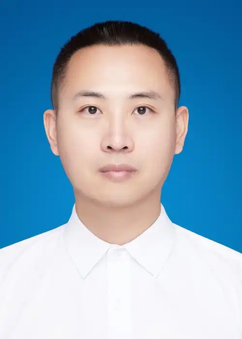 杨帅,男,量子物质研究院