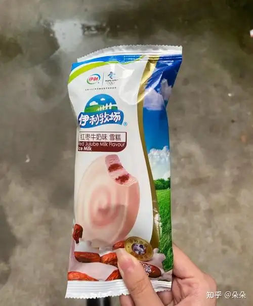 伊利红枣牛奶雪糕