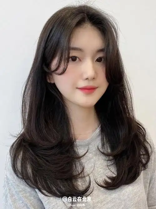 空气感中长发卷发,慵懒随意,女人味十足!