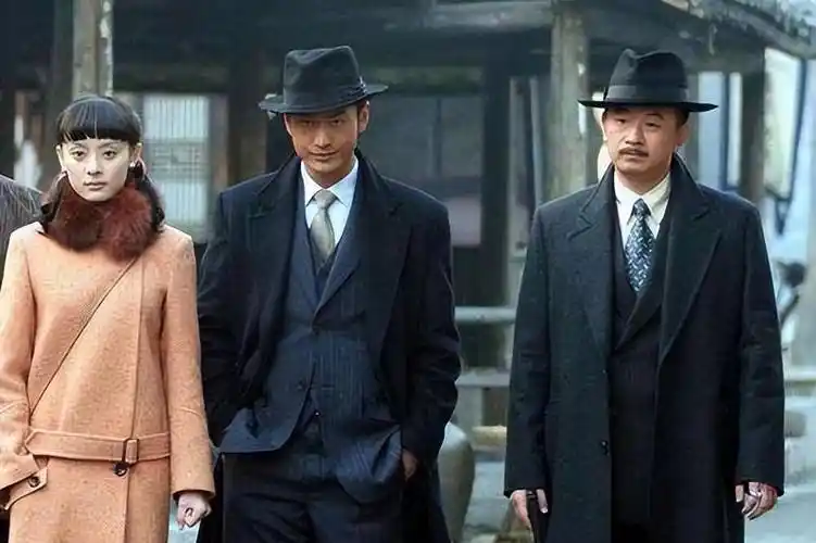 黄晓明早期代表作,回顾《新上海滩》的成功之路,这才是演技_许文强