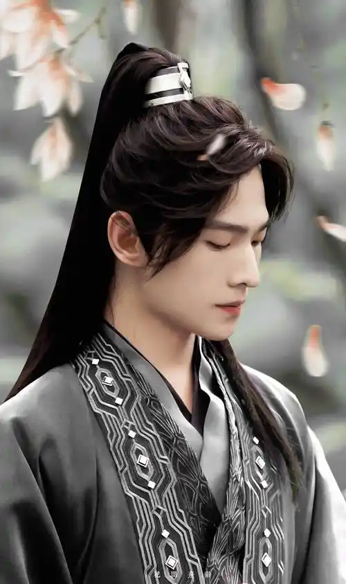 杨洋的古装造型yyds,每一次都让我们惊艳,赶快定档吧