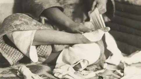 缠足的习俗从何时开始?有2位著名诗人加重了不正之风