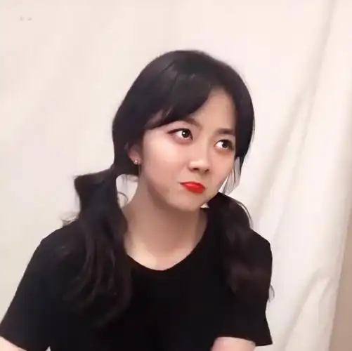 『谭松韵』i want to give you a bag of happiness and a can of