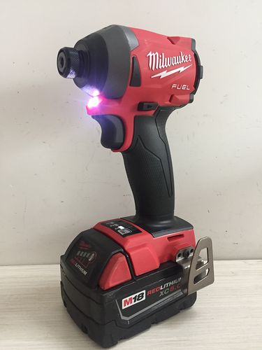 美国进口米沃奇18v锂电无刷2853冲击电批/动螺丝/刀电起子电钻