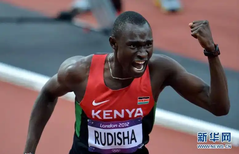 男子800米赛:鲁迪沙夺冠