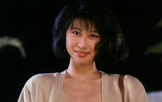 香港女歌手方伊琪资料