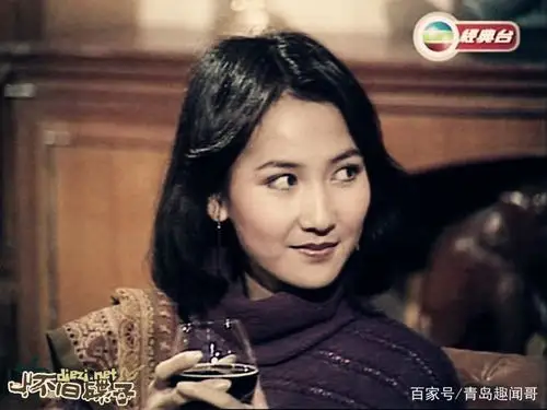 陈美琪的时装打扮欣赏,其实青姑娘年轻的时候还是很美的!