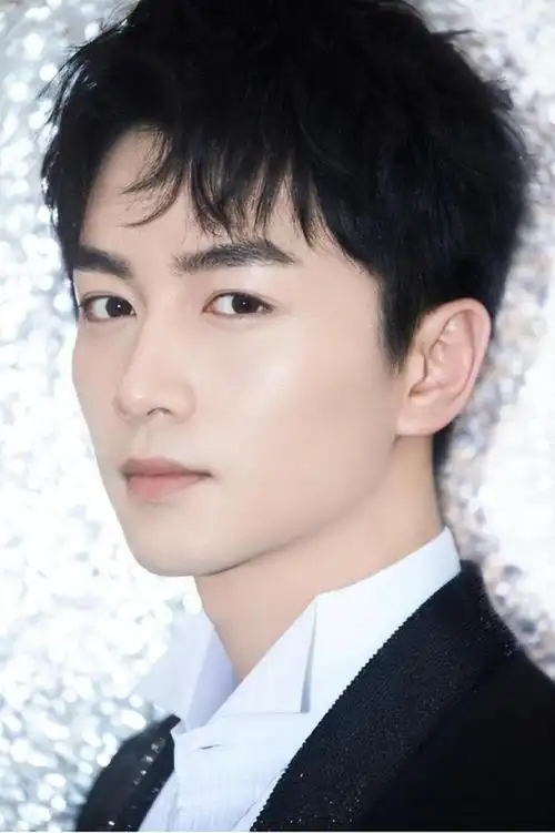 没想到,36岁的陈晓竟以这种方式,给所有的明星们"提了一个醒"