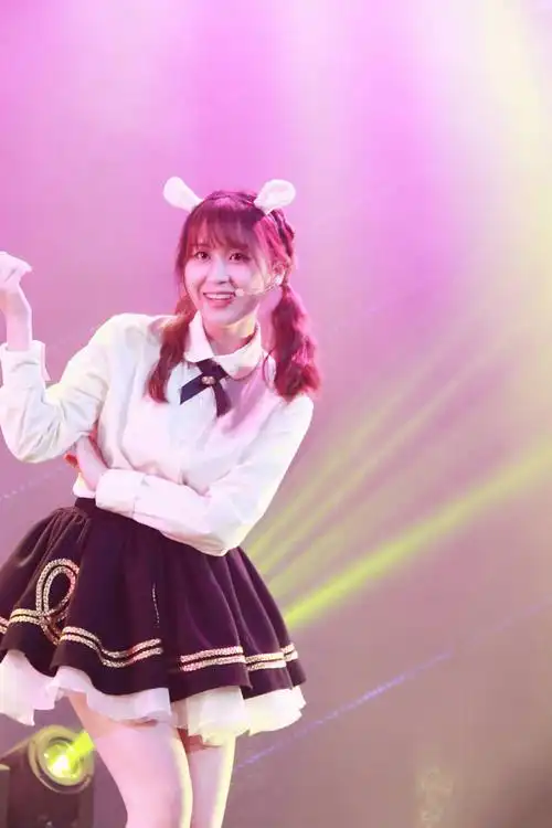 高秋梓《创造101》高清图片