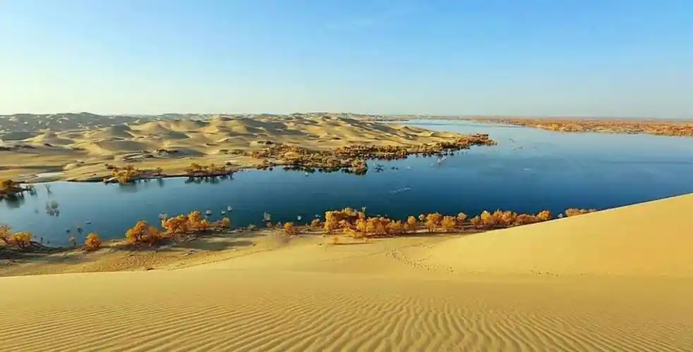 塔里木河_罗布泊_楼兰王国