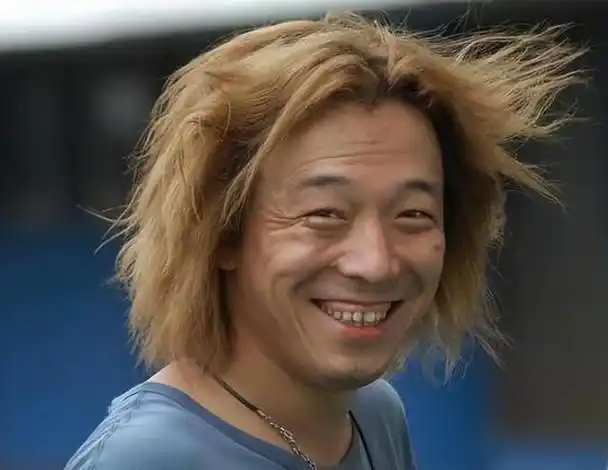 回顾:18岁黄渤忍了18岁张卫健也忍了,看18岁的雷佳音我忍不了了