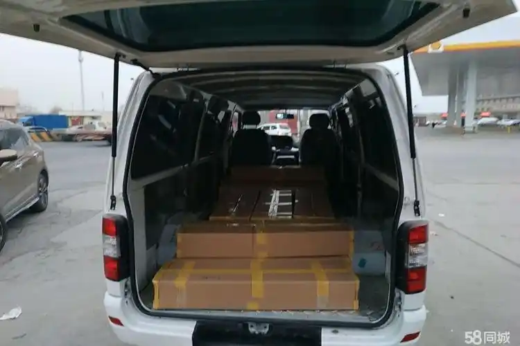 转工地包车搬家长短途面包车金杯搬家拉货金杯车辆出租