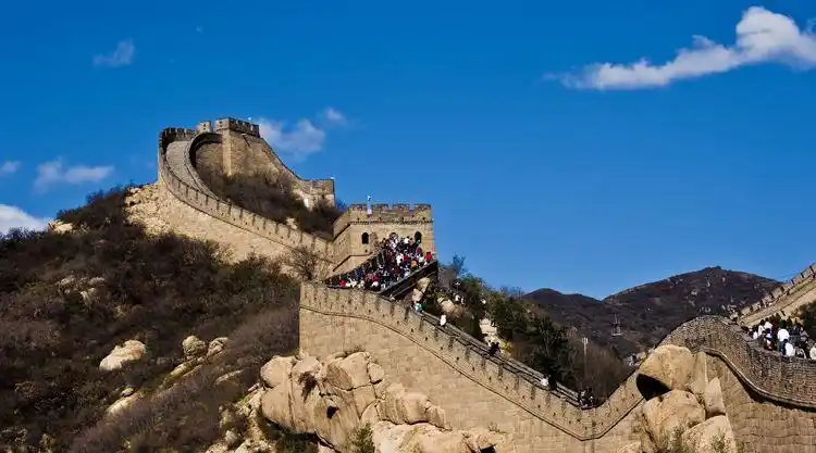 根据文物和测绘部门的全国性长城资源调查结果,明长城总长度为8851