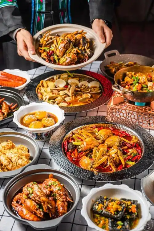 三代传承的长沙大排档搬来夜市人气王