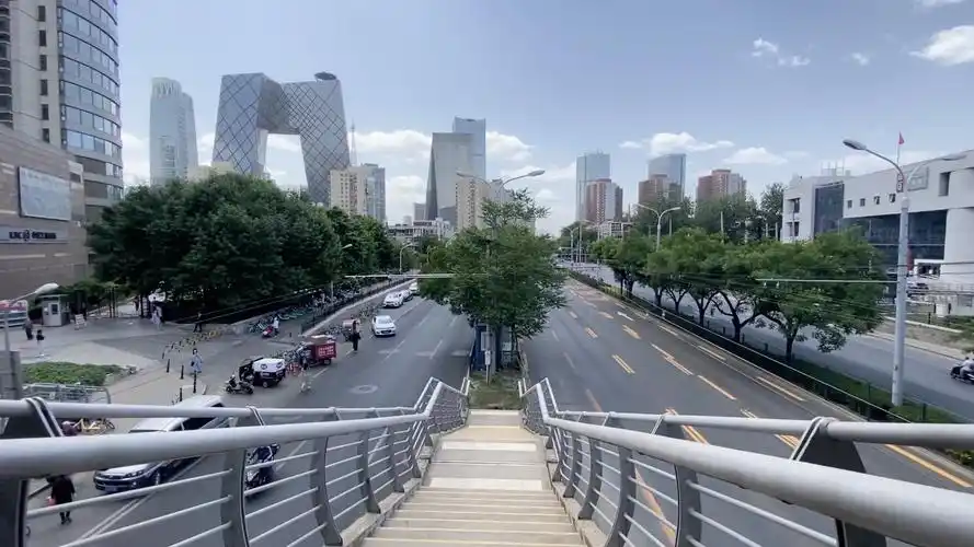 逛大北京!拍摄了几个不错的过街天桥.