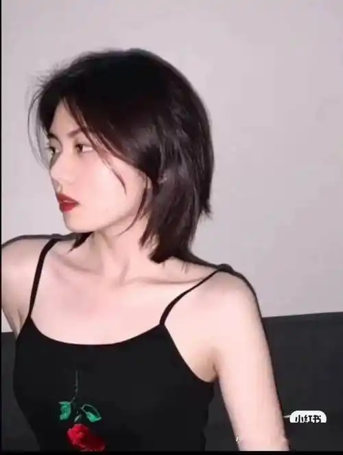 夏天短发当道日系高层次短发美出新高度