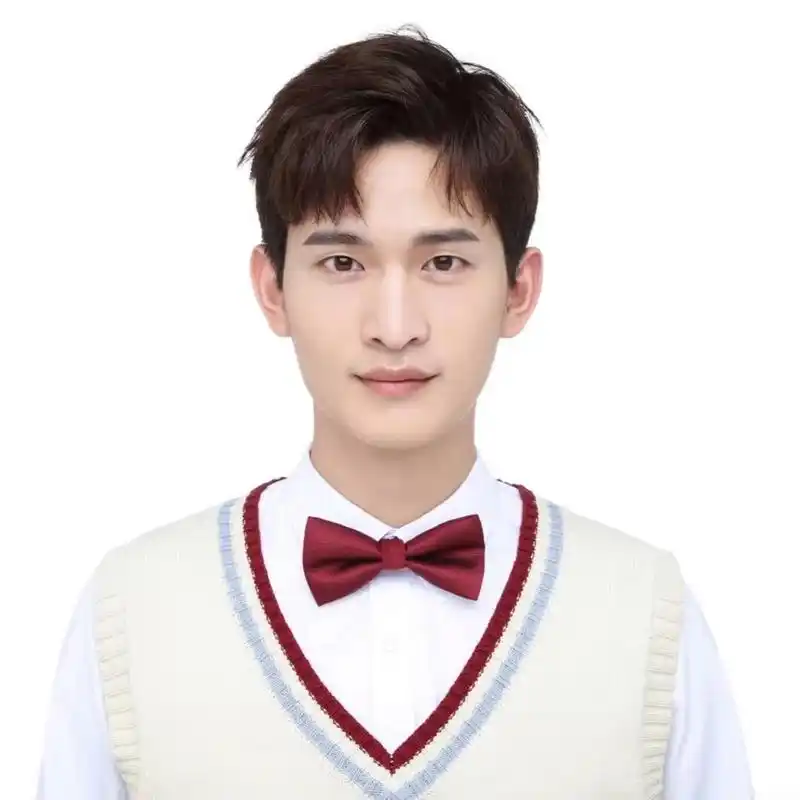 最美证件照 | 男生版 拍摄一些注意事项: 1.