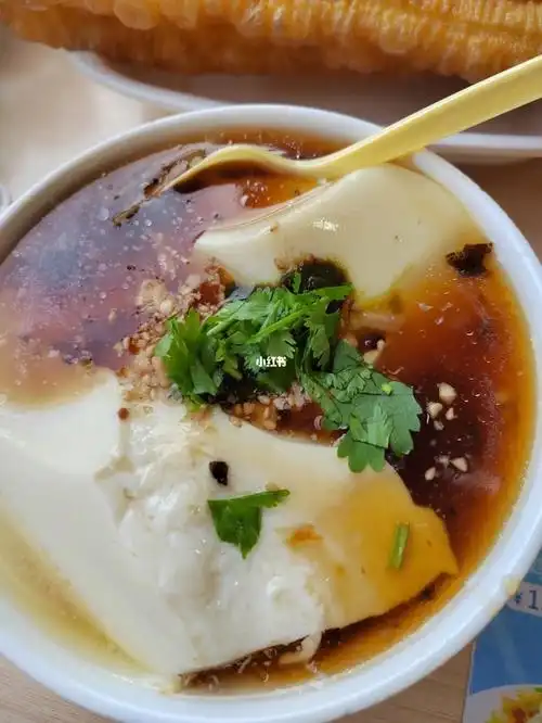 早起的油条是会被老豆腐泡的哟哈哈哈#老豆腐  #早安  #早点吃饱饱