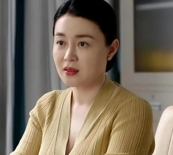 回顾关婷娜40岁未婚直言我没有老公但有灵魂伴侣