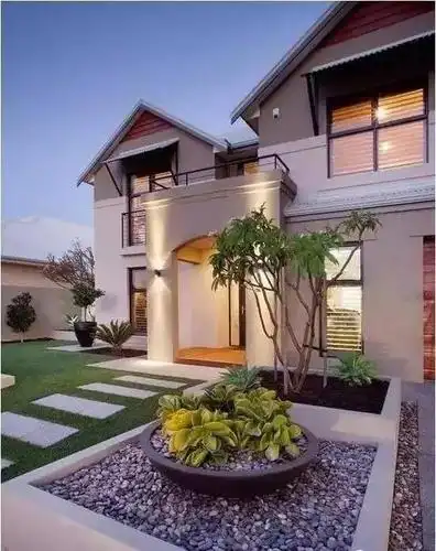 如果你有个别墅的院子,就照这样布置吧!