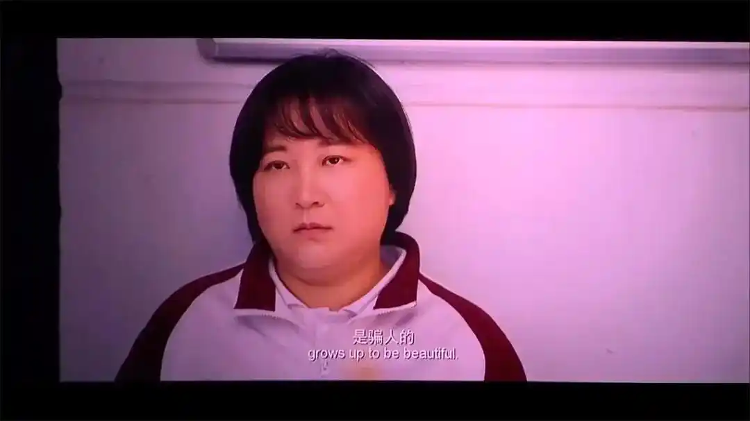 道德绑架?贾玲向网友赔偿新电动车,被控诉看《你好李焕英》丢的