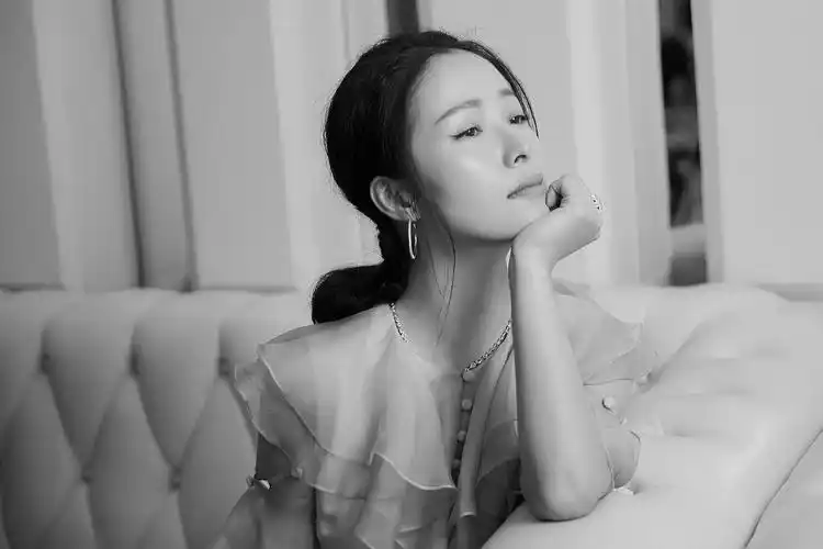 原创文艺女青年江一燕的自我修养