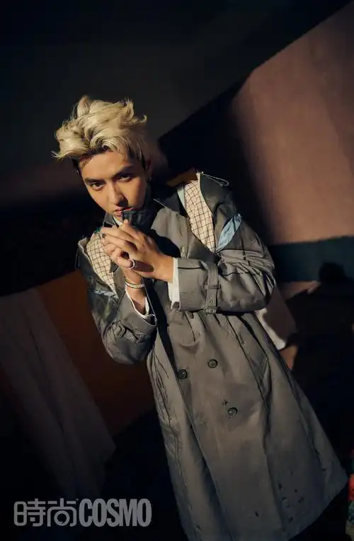 吴亦凡cosmo封面