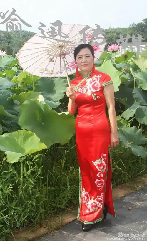 旗袍秀荷塘——雅静风韵分会第一次活动(二) - 美篇