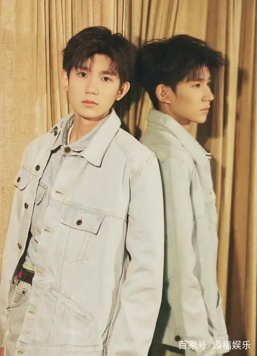 王源出发去上海,机场有粉丝摔倒,王源和史强下意识的反应太暖心