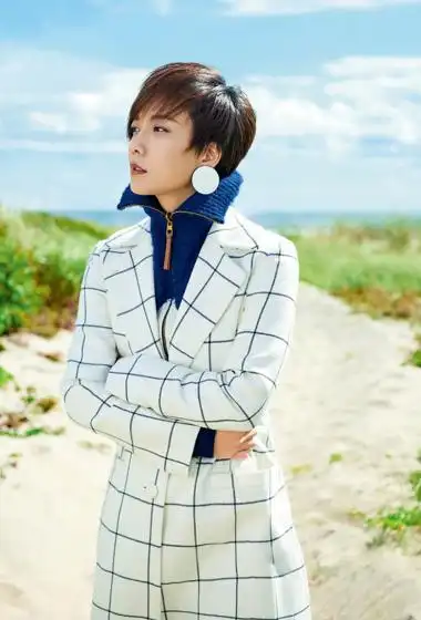 王珞丹清新优雅海边写真高清图片58