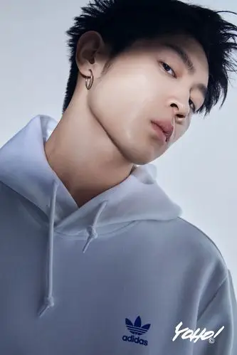 集偶像正能量和rapper硬实力于一身的@马伯骞victor