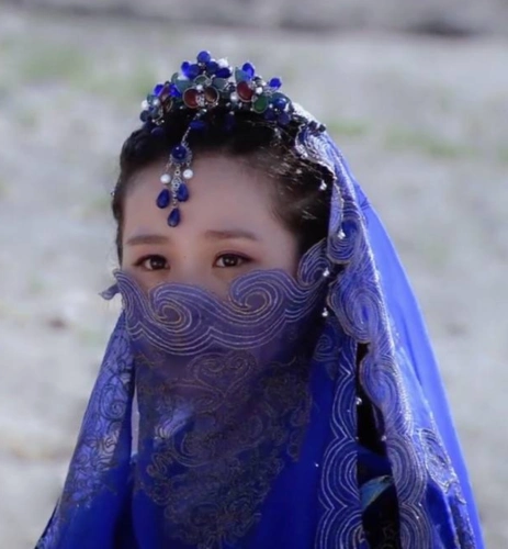 有种仙叫女明星戴面纱李沁鞠婧祎很美但无人能超越她
