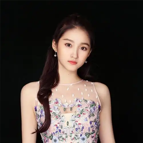 票数:950人气:841投票关晓彤个人资料详细资料>别名:小倾城,彤彤,双双