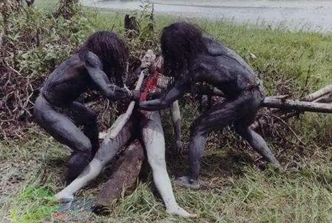 娱乐 猎奇据《世界食人研究》记载,在古代非洲和大洋洲的食人族专吃