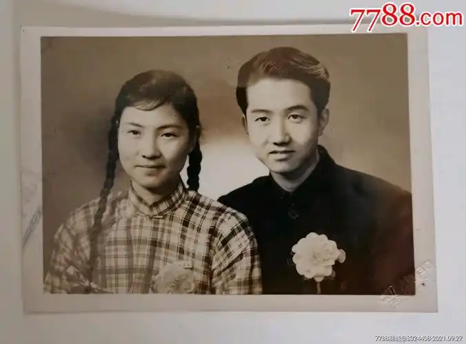 50年代漂亮的结婚照_老照片【雅玩山居】_第1张_7788茶具