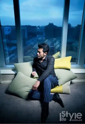 古天乐亦正亦邪的黑白人生