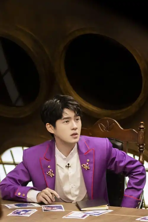 刘昊然 明星大侦探