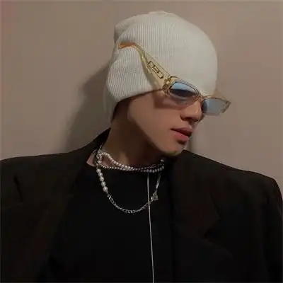 最火爆墨镜男生头像高清 霸气十足真人图片