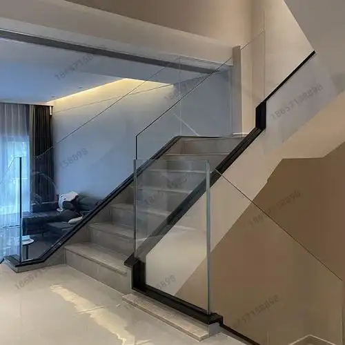 别墅玻璃楼梯扶手超白钢化玻璃栏杆中式实木扶手简约现代轻奢护栏