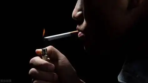 男人抽烟的经典句子 抽烟的句子霸气十足_微说说