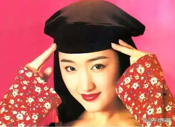 回顾杨钰莹:从小失去父亲两段感情,赖文峰伤她至深51岁不婚不孕