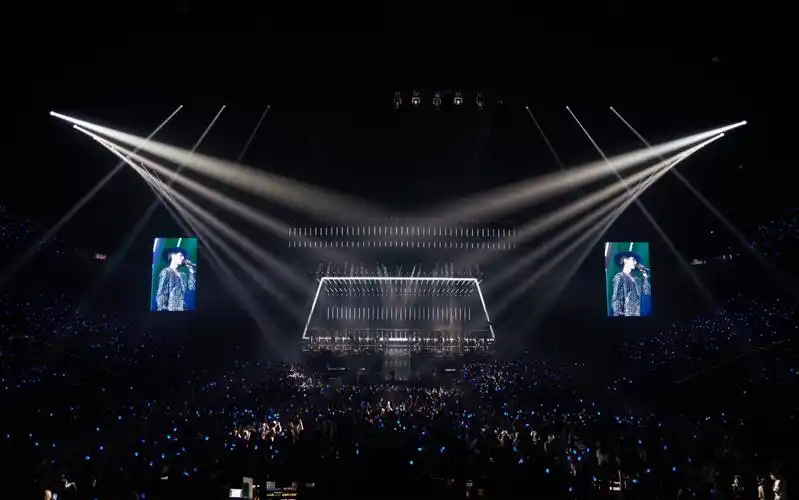 蔡徐坤2023澳门演唱会4k全景 开场