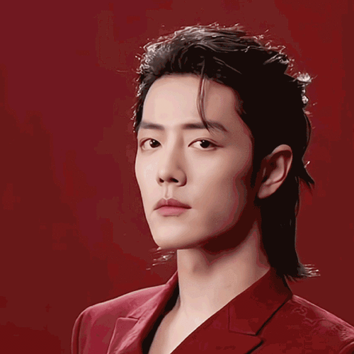 肖战跟红色太配了##肖战红西装大背头