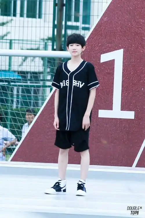 《我们一起来》录制⏺️"妹妹头"小乖@tfboys