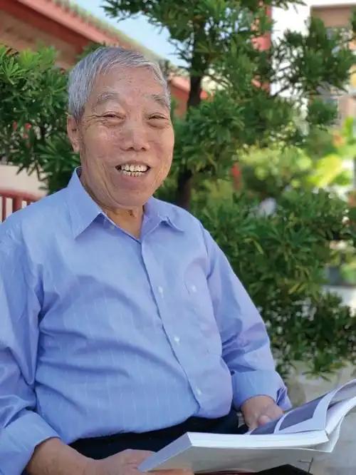 刘演良大师.肇庆市端砚协会供图